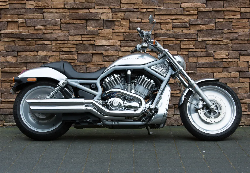 2002 Harley-Davidson V-rod VRSCA aluminium uitvoering *VERKOCHT*