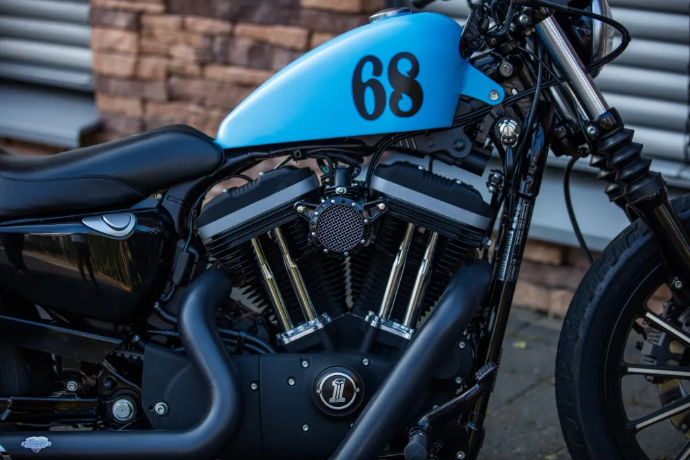 2010 Harley-Davidson XL883 N Sportster Iron *VERKOCHT*