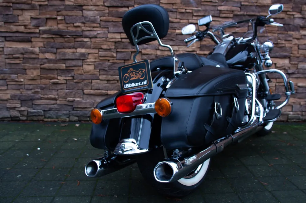 2011 Harley-Davidson FLHRC Road King Classic 103 ABS *VERKOCHT*