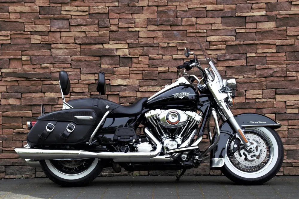 2013 Harley-Davidson FLHRC Road King Classic 103 ABS *VERKOCHT*