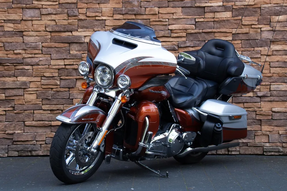 2014 Harley-Davidson FLHTKSE CVO Ultra Limited 110 Screamin Eagle *VERKOCHT*