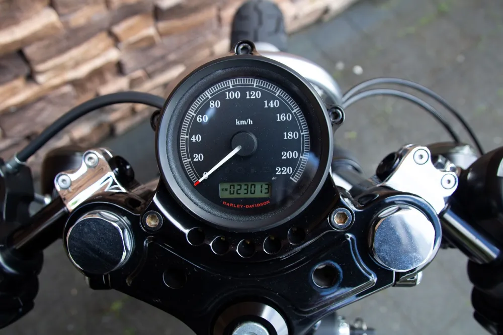 2014 Harley-Davidson Iron XL 883 Sportster Cafe Racer *VERKOCHT*