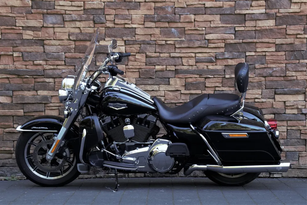 2015 Harley-Davidson FLHR Road King 103 ABS *VERKOCHT*