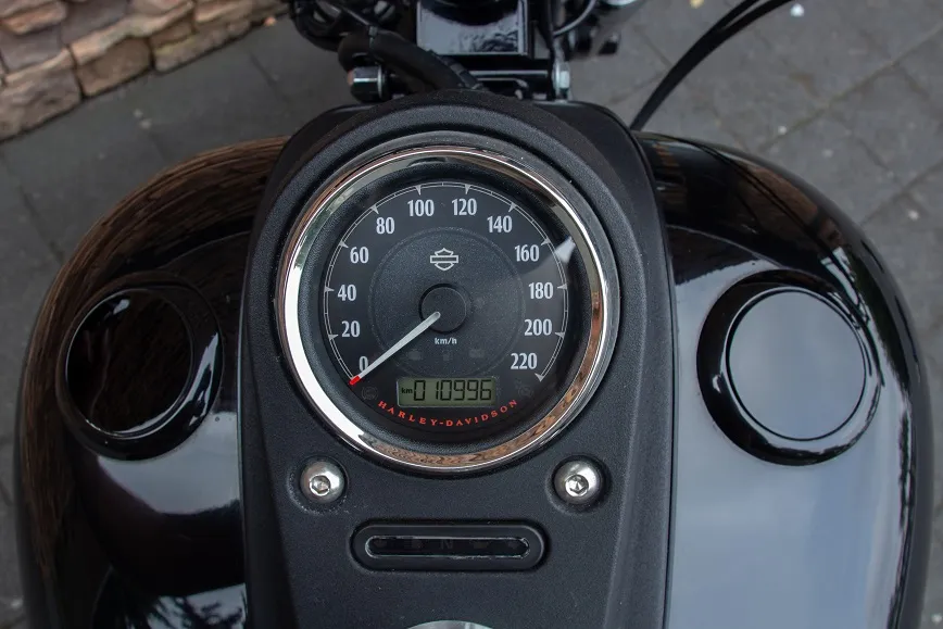 2015 Harley-Davidson FXDB Dyna Street Bob Custom 103 ABS *VERKOCHT*