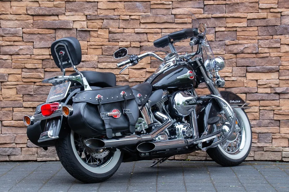 2017 Harley-Davidson FLSTC Heritage Softail Classic 103 ABS *VERKOCHT*