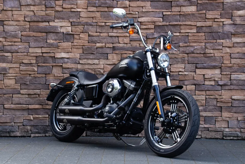 2017 Harley Davidson FXDB Dyna Street Bob 103 Jekill & Hyde *VERKOCHT*