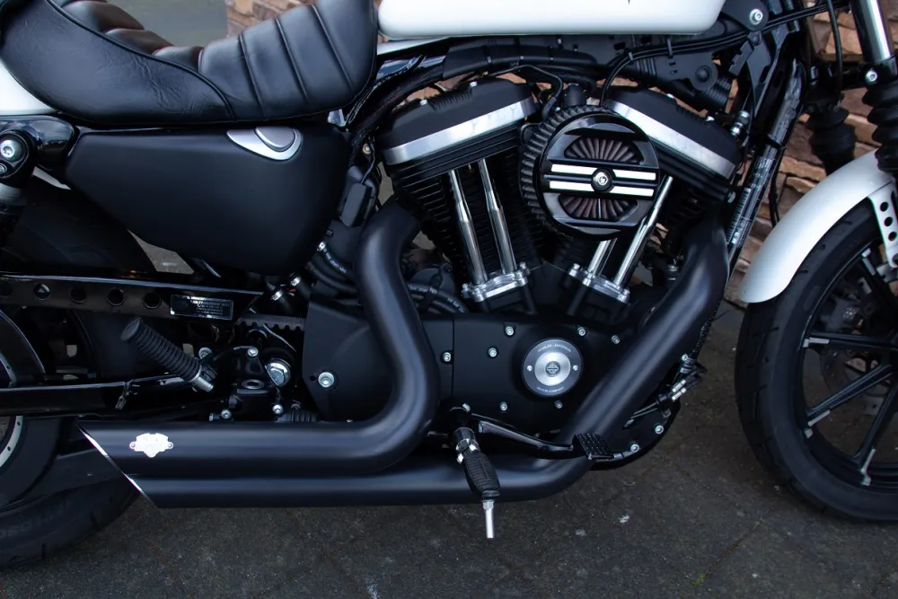 2017 Harley-Davidson XL 883 N Sportster Iron ABS *VERKOCHT*