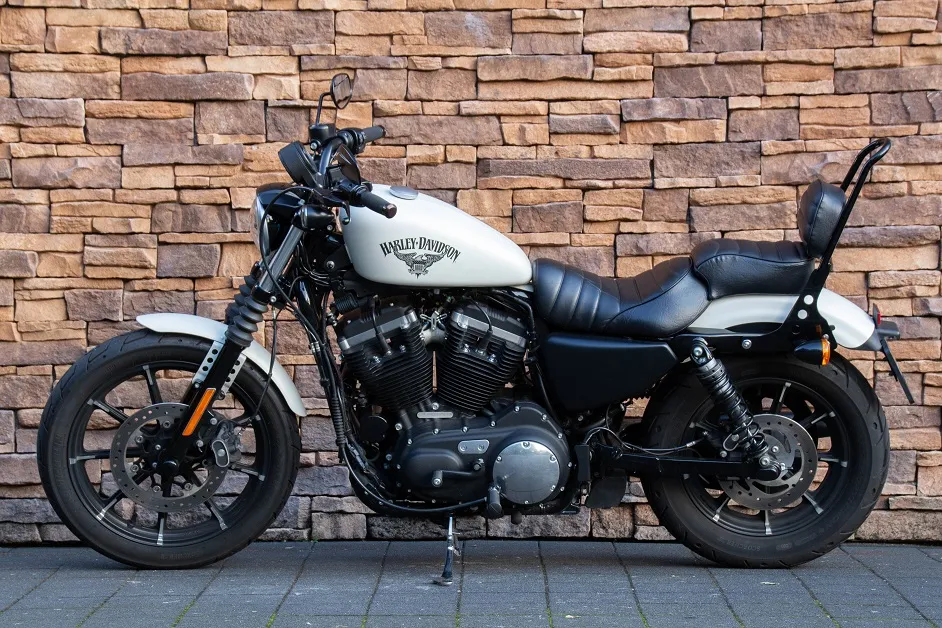 2017 Harley-Davidson XL 883 N Sportster Iron ABS *VERKOCHT*