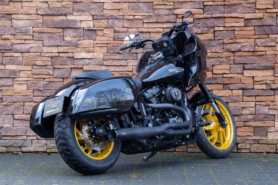 2018 Harley-Davidson FLSB Sport Glide Softail 124 S&S Stage 4 Clubstyle *VERKOCHT*