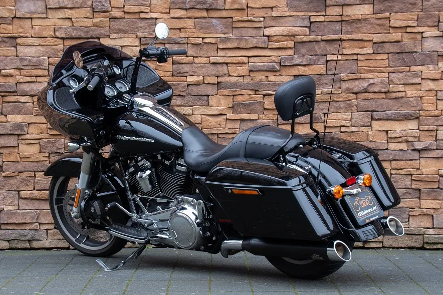 2018 Harley-Davidson Road Glide Special 107 M8 FLTRXS Jekill & Hyde *VERKOCHT*
