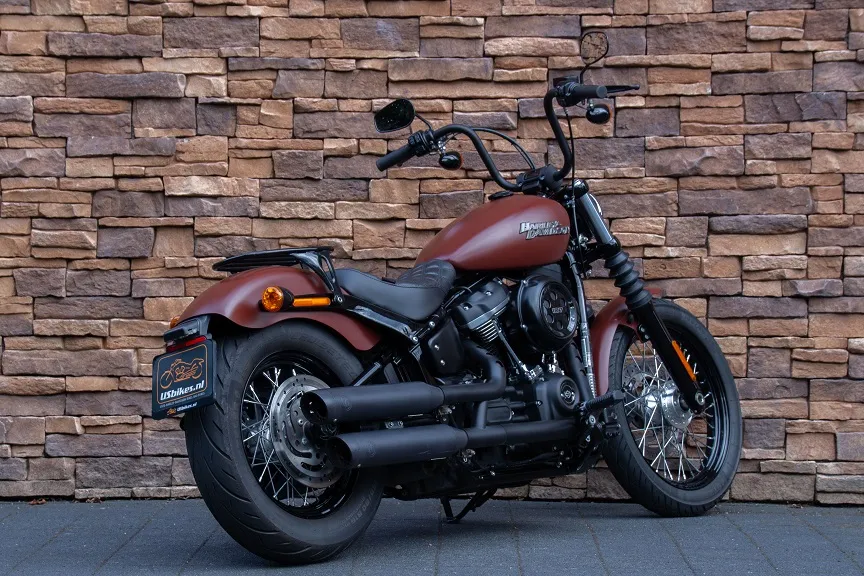 2018 Harley-Davidson FXBB Street Bob Softail 107 M8 Kesstech