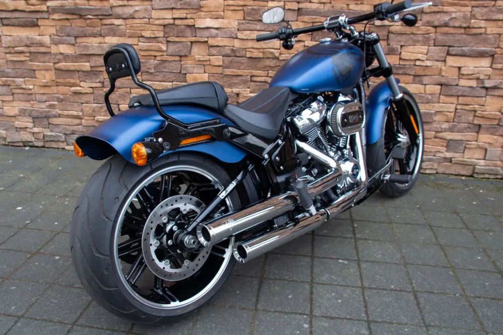 2018 Harley-Davidson FXBRS ANX Breakout Softail 114 Anniversary M8 *VERKOCHT*