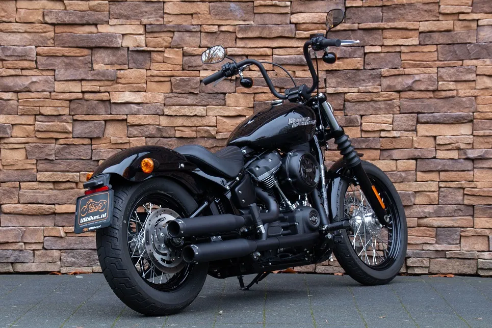 2019 Harley-Davidson FXBB Street Bob Softail 107 M8 *VERKOCHT*