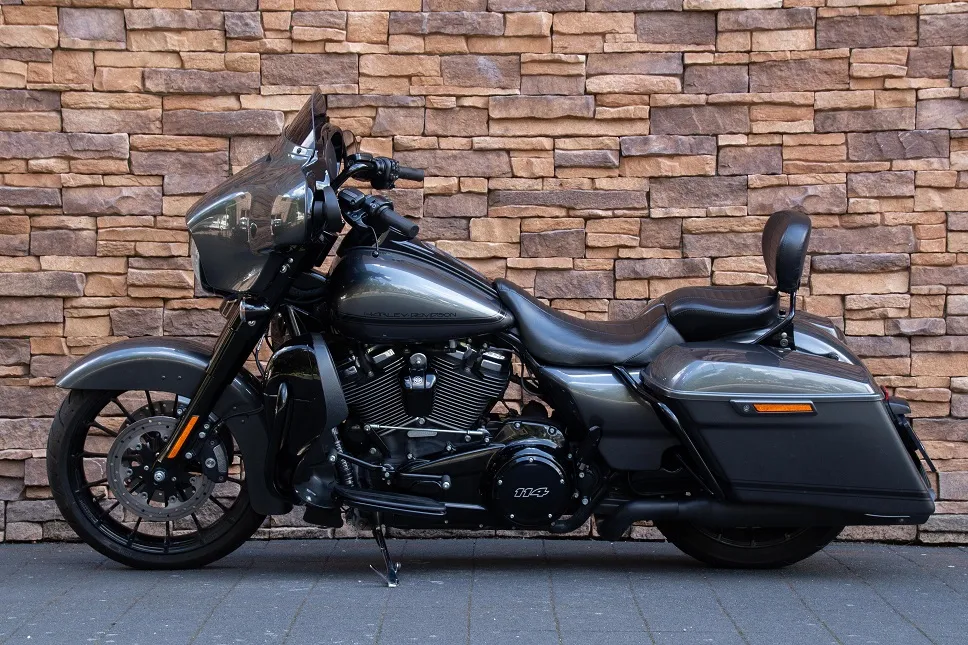 2019 Harley-Davidson FLHXS Street Glide Special 114 BTW-motor *VERKOCHT*