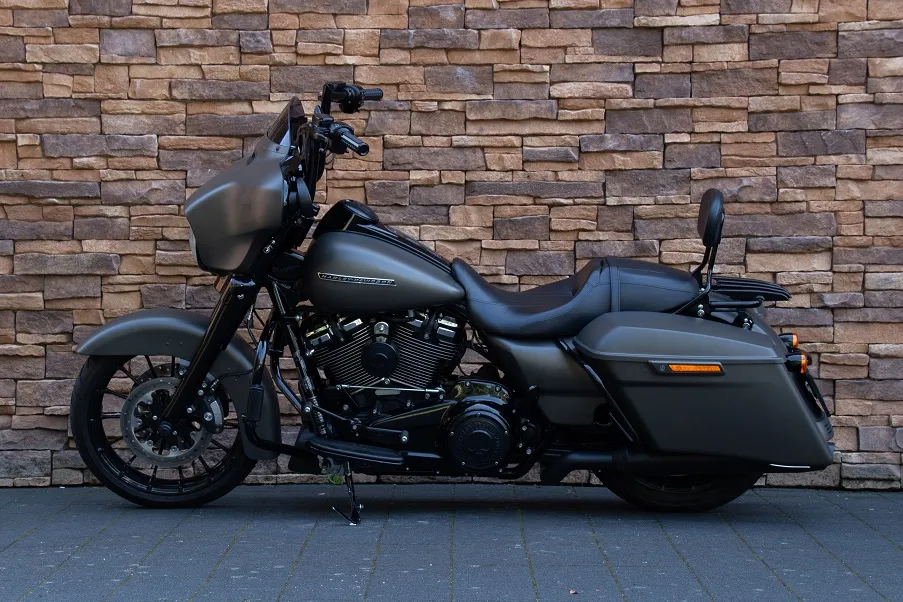 2019 Harley-Davidson FLHXS Street Glide Special 114 M8 black edition *VERKOCHT*
