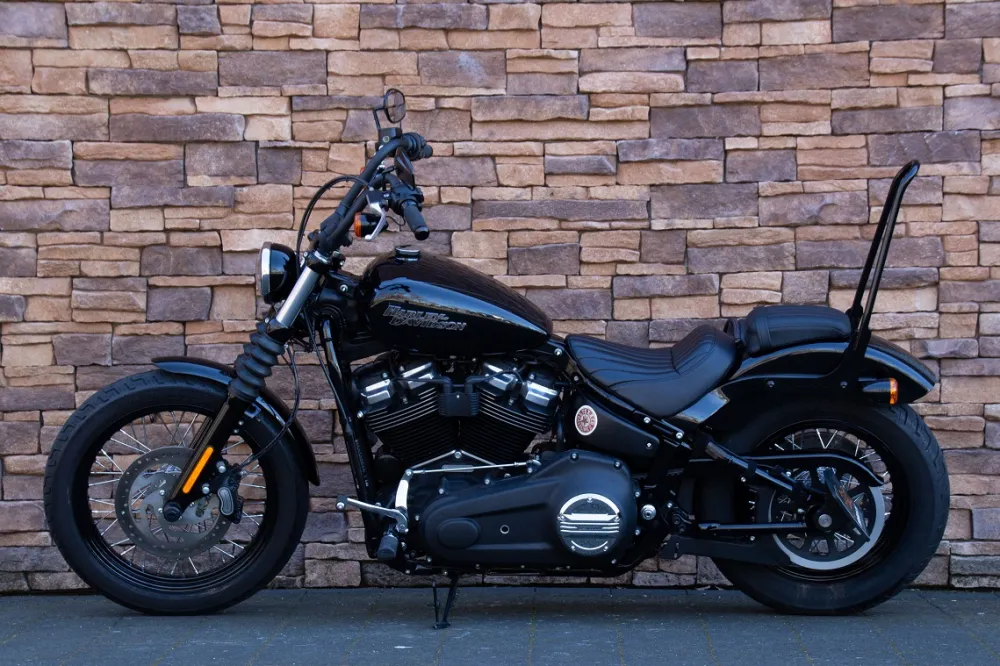 2019 Harley-Davidson FXBB Softail Street Bob 107 M8 Jekyll & Hyde *VERKOCHT*