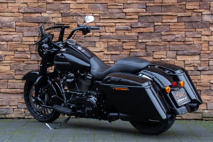 2020 Harley-Davidson FLHRXS Road King Special 114 M8