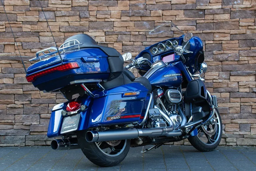 2020 Harley-Davidson FLHTKSE CVO Ultra Limited 117 Jekill & Hyde *VERKOCHT*