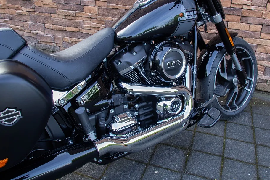2023 Harley-Davidson FLSB Sport Glide Softail 107 M8 *VERKOCHT*