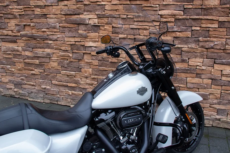 2024 Harley-Davidson FLHRXS Road King Special M8 114 *VERKOCHT*