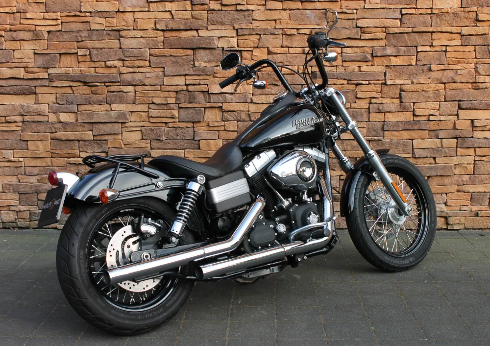 2010 Harley Davidson FXDB Street Bob 1584 6 versnellingen *VERKOCHT*