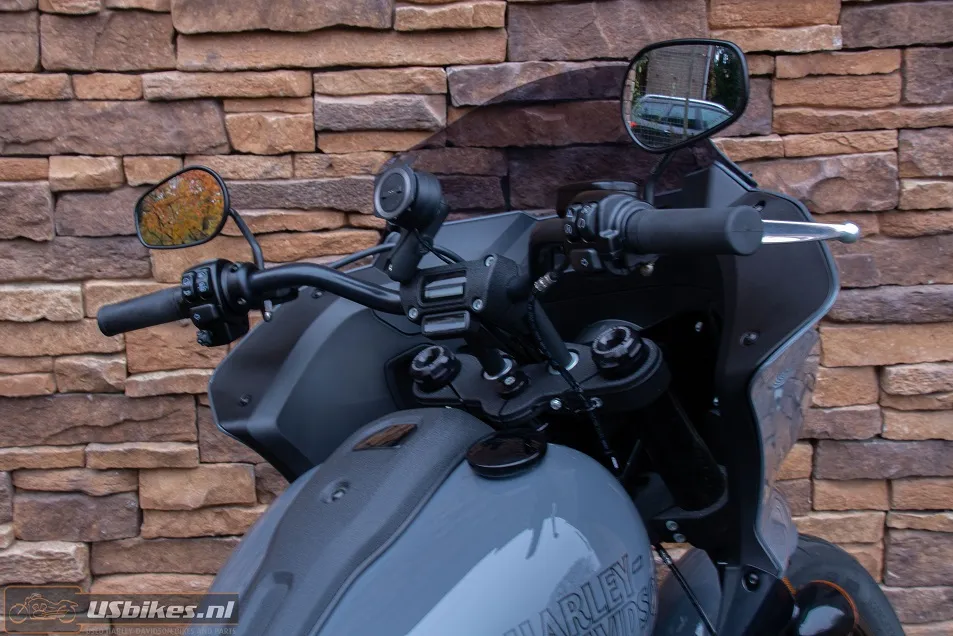 2022 Harley-Davidson FXLRST Low Rider ST Softail 117