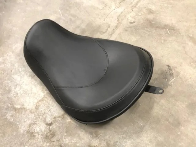 Zadel Harley-Davidson Dyna (2009-2017) 51475-09(A)