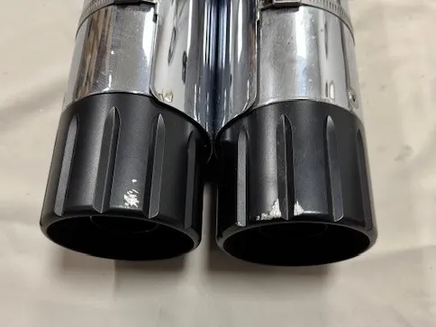 Uitlaatdempers Harley-Davidson Touring Limited en Street Glide CVO M8 2017 64900152 