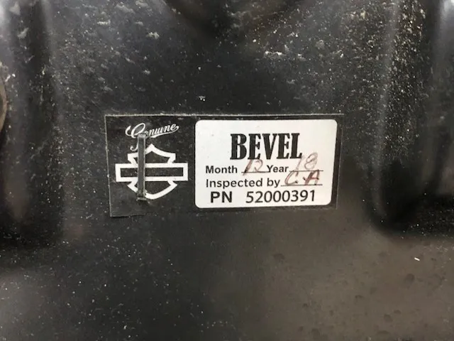 Bevel zadel voor de Harley-Davidson Fat Bob (2018-up) 52000391 en 52400197