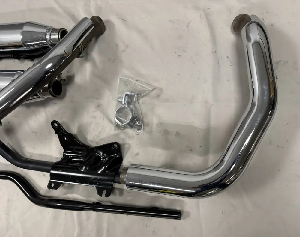 Uitlaatsysteem Harley-Davidson FLSB Sport Glide zwart hitteschild izgst (2018-2021)