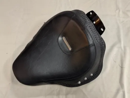 Bestuurder zadel Harley-Davidson Softail Fat Boy FLSTF (2007-2011) 52504-07A