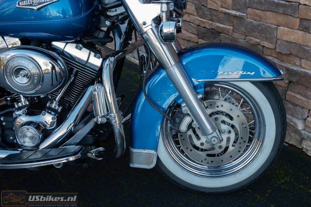 2005 Harley-Davidson FLHRC Road King Classic
