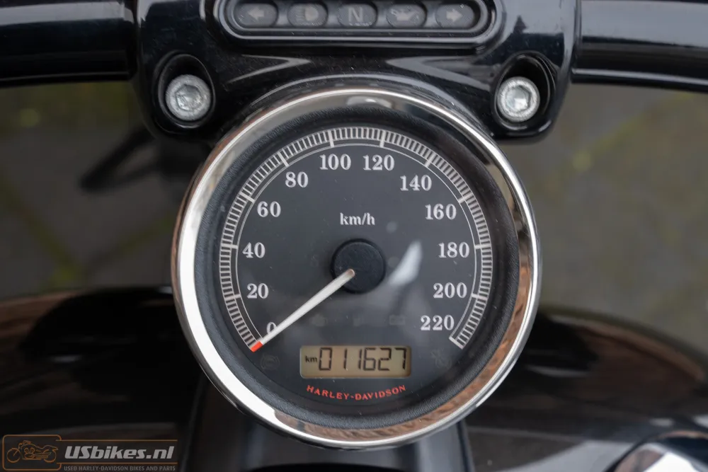 2015 Harley-Davidson FXSB Softail Breakout 103 Blacked-out 