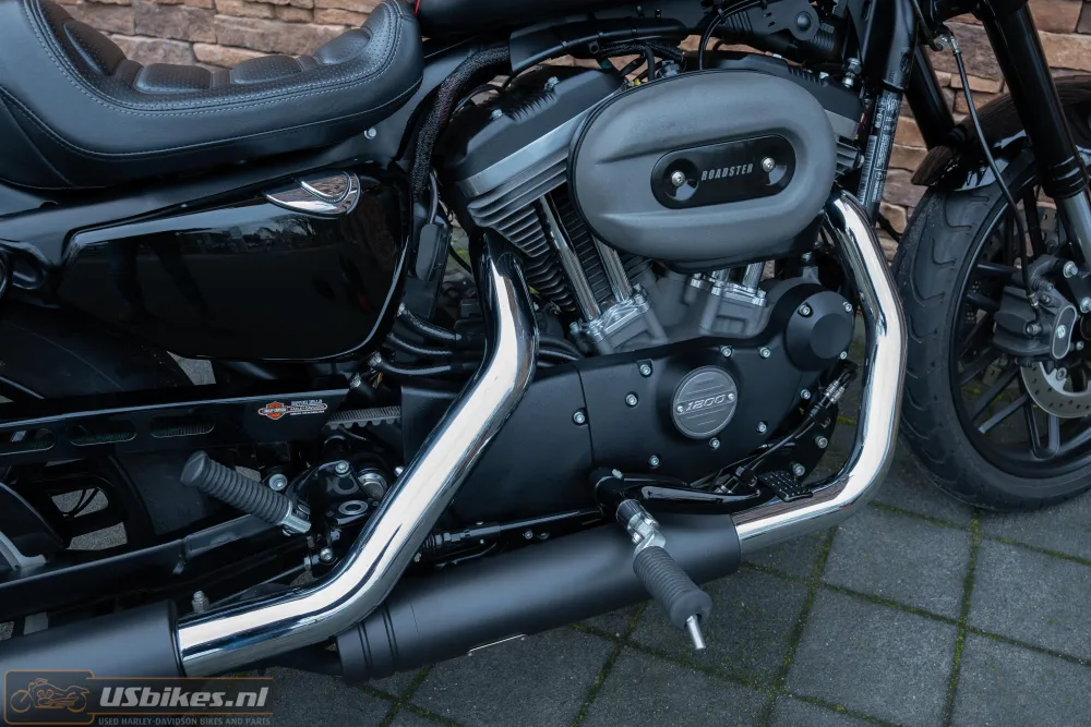 2016 Harley-Davidson XL1200CX Roadster Sportster 1200 Jekill & Hyde