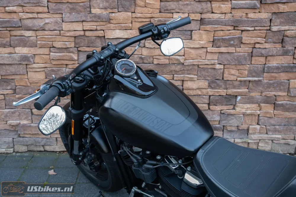 2018 Harley-Davidson FXFBS Fat Bob Softail 114 Jekill & Hyde