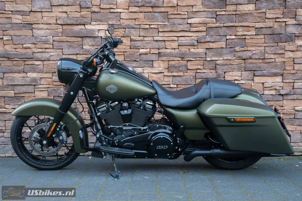 2022 Harley-Davidson FLHRXS Road King Special M8 114