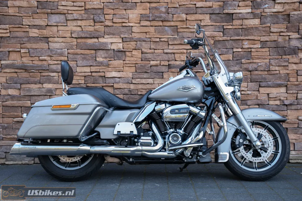 2016 Harley-Davidson FLHR Road King 107 M8