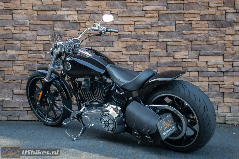 2013 Harley-Davidson FXSB Breakout Softail 103 Jekill & Hyde