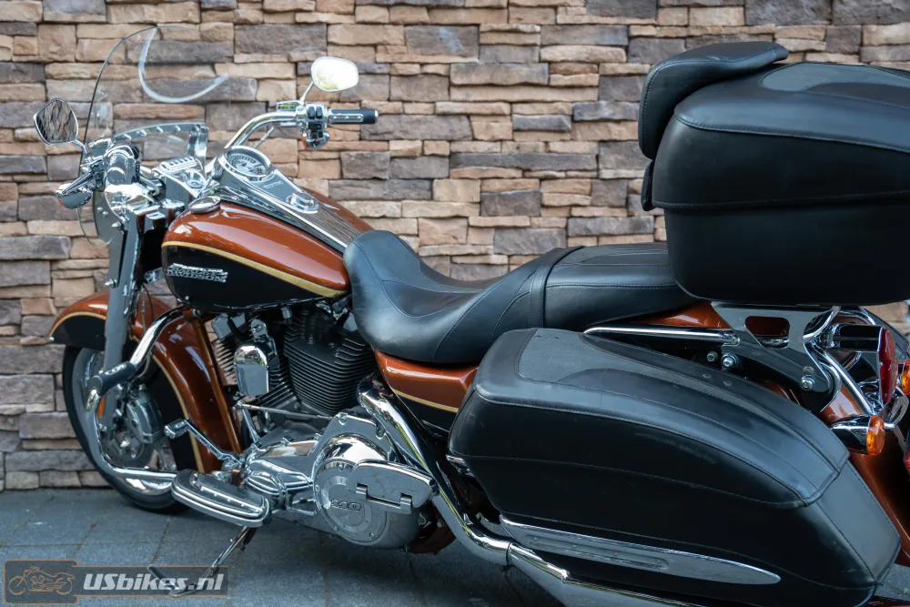 2008 Harley-Davidson FLHRSE4 CVO Road King 115th Annversary