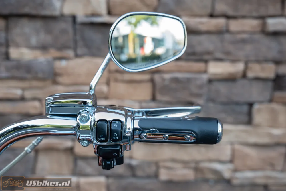 2008 Harley-Davidson FLHRSE4 CVO Road King 115th Annversary