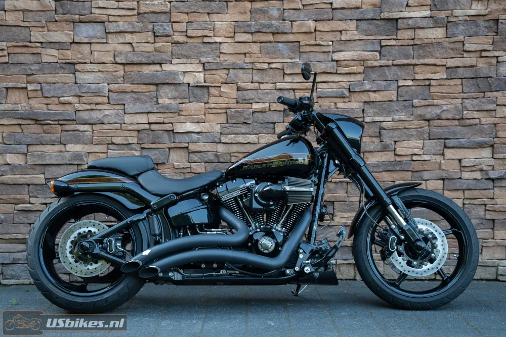 2016 Harley-Davidson FXSE Pro Street Breakout CVO 110 Screamin Eagle