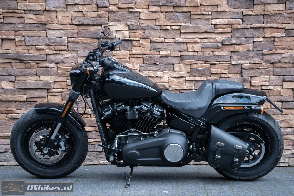 2019 Harley-Davidson FXFB Fat Bob Softail 107 Jekill & Hyde 