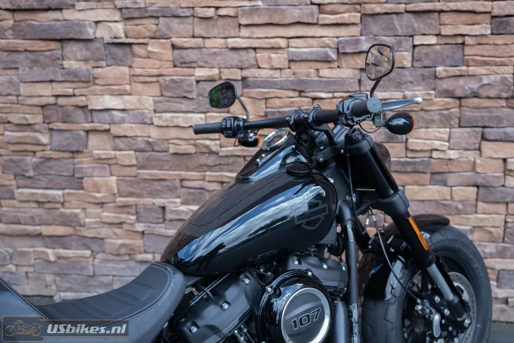 2019 Harley-Davidson FXFB Fat Bob Softail 107 Jekill & Hyde 