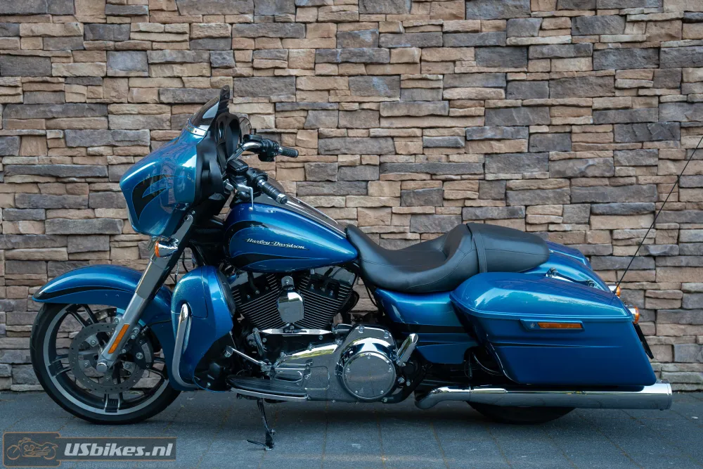 2014 Harley Davidson FLHX Street Glide 103