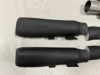 Akrapovic Slip-ons uitlaatdempers black met hitteschilden Sportster (2006-2013) S-HDSPSO1-HB