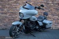 2025 Harley-Davidson FLHX Street Glide 117 M8