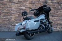 2025 Harley-Davidson FLHX Street Glide 117 M8