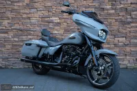 2025 Harley-Davidson FLHX Street Glide 117 M8