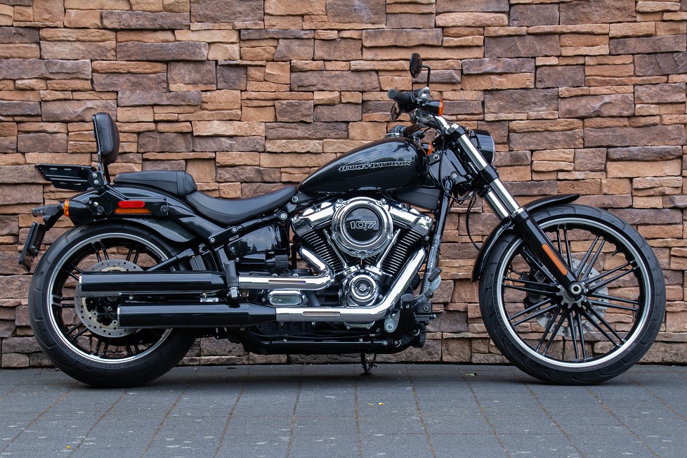 MY2018 Harley-Davidson FXBR Breakout Softail 107 M8 *VERKOCHT*