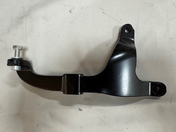 Uitlaatbeugel Harley-Davidson Dyna Street Bob (FXDB) Low Rider (FXDL) 2017 65500057